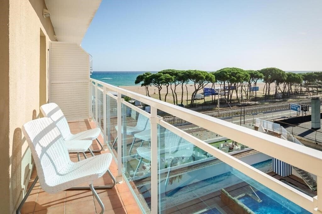 Изображение Alegria Maripins 4*