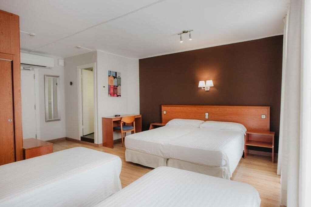 Изображение Marina Tossa 1*