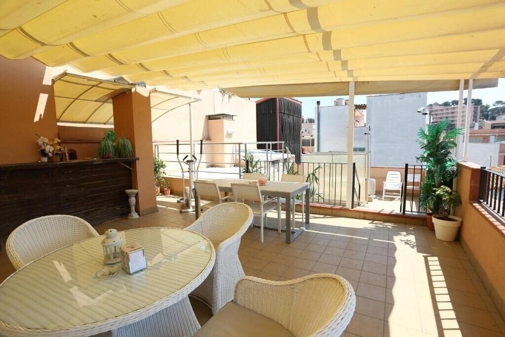 Фото Royal Inn 3*