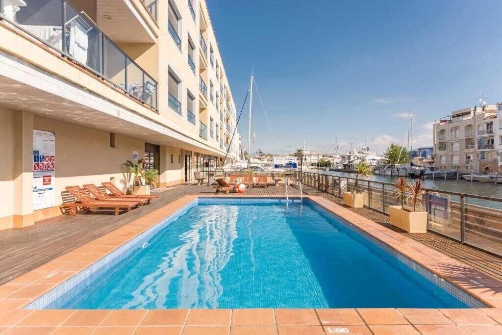 Фото Pierre & Vacances Empuriabrava Marina апартаменты