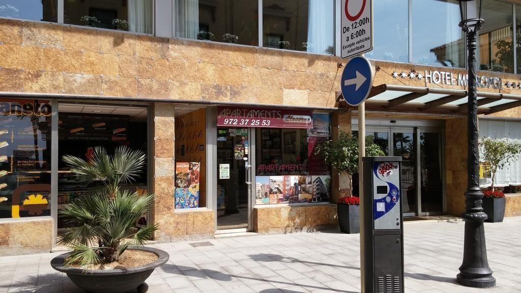 Отель Apartment Lloveras Apart Hotel апартаменты