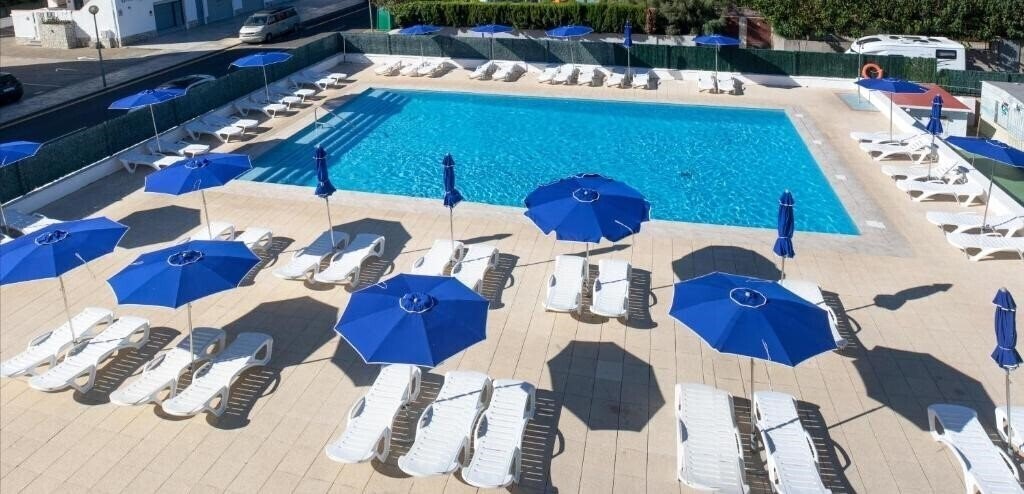 Готель Nautilus 3*