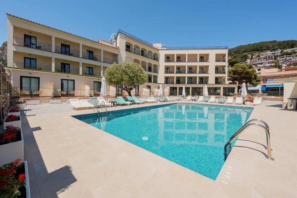 Изображение Hotel Coral Boutique 4*