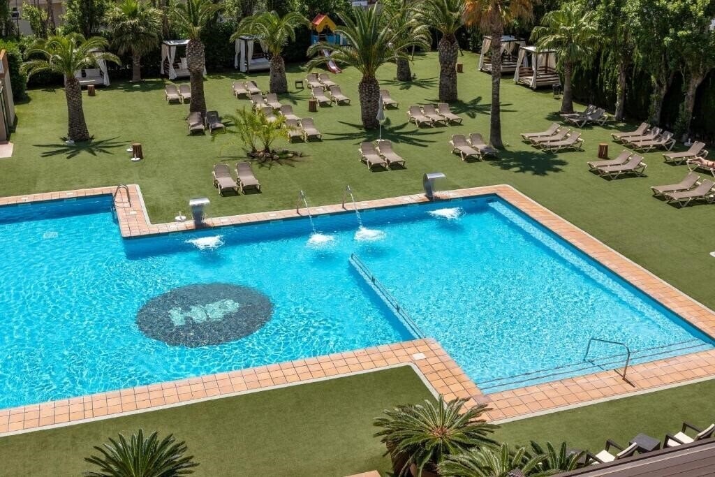 Отель Hotel Panorama L'Estartit 3*
