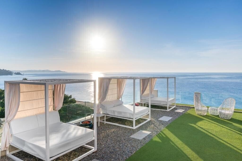 Готель Hotel Planamar 4*