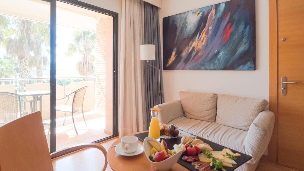 Изображение Clipper Hotel & Villas 4*