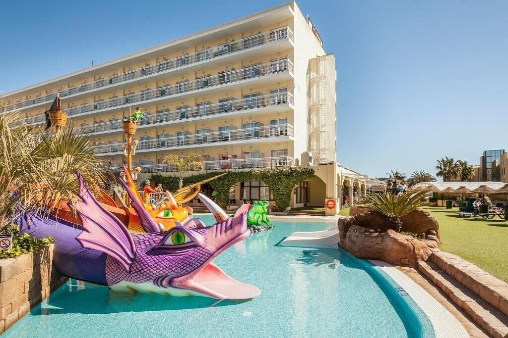 Готель Evenia Olympic Park 4*