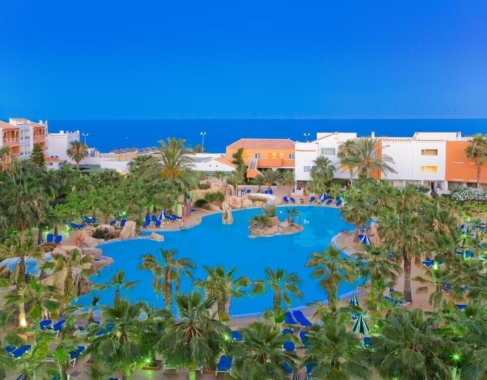 Готель Playavera 4*