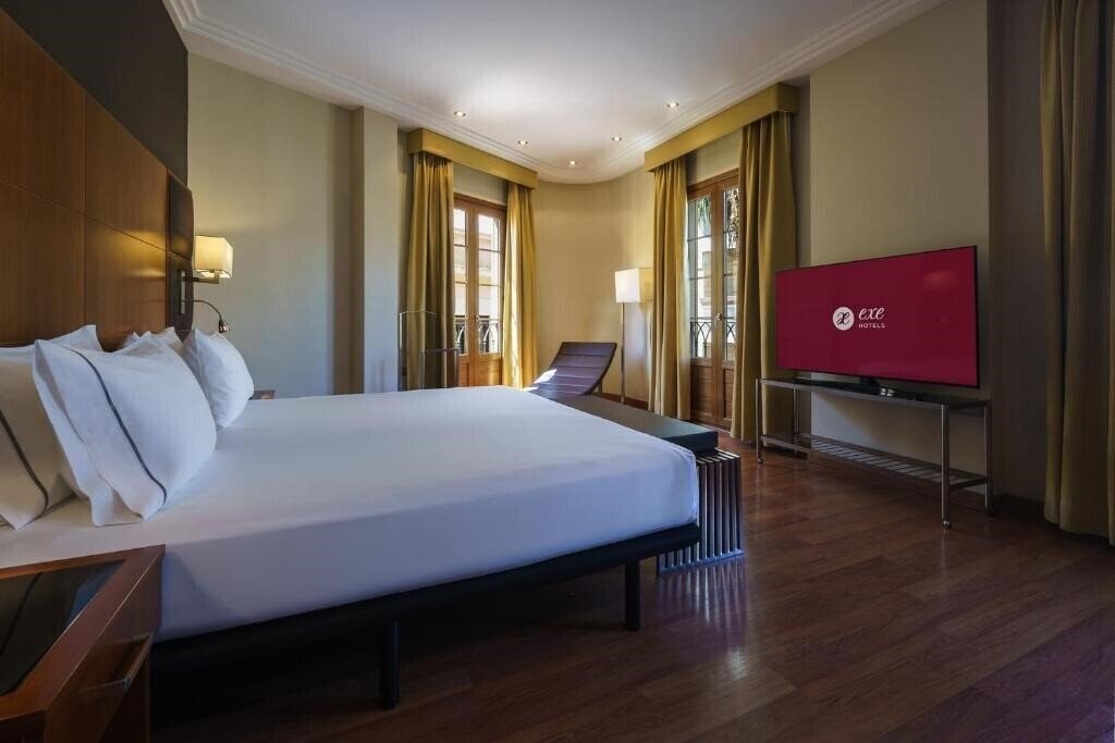 Отель Ac Hotel Almeria by Marriott 4*