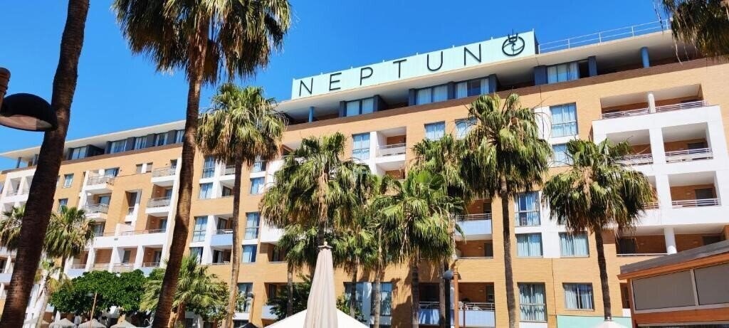 Отель Neptuno by ON Hotels Group 4*