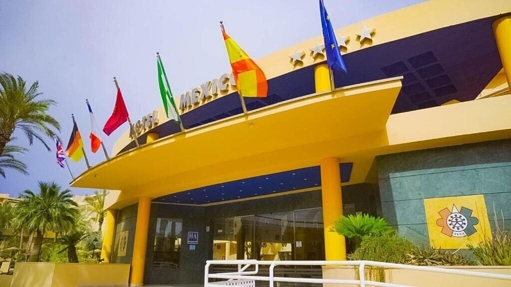Готель Hotel Mexico 4*
