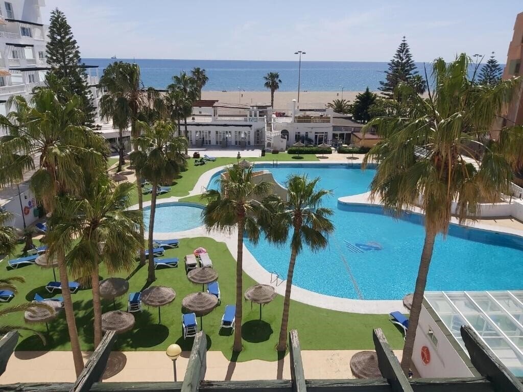 Фото Bahia Serena 4*