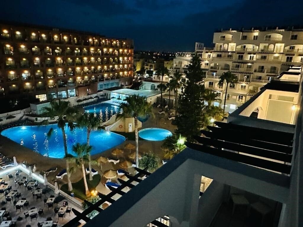 Фотографія Bahia Serena 4*
