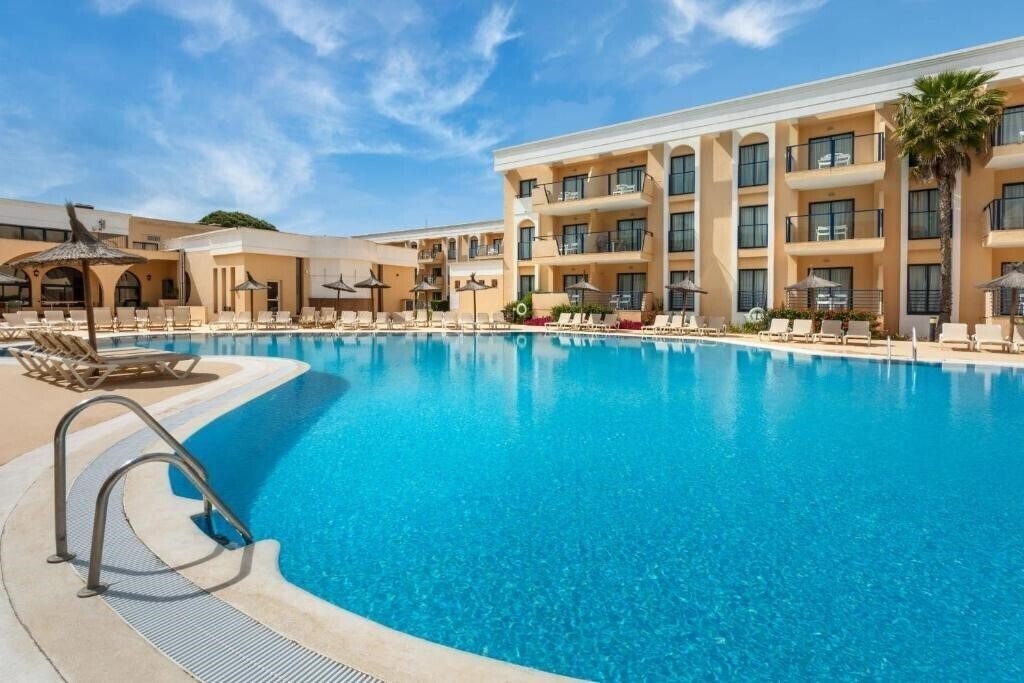 Картинка Sol Sancti Petri 3*