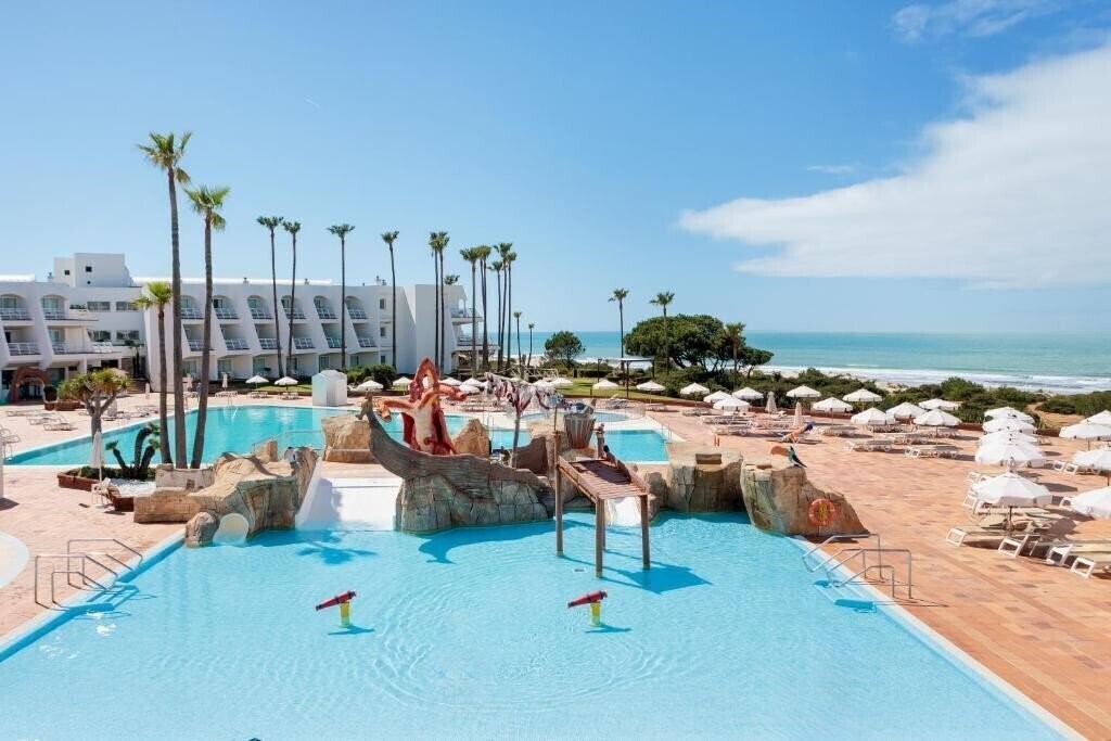Отель Iberostar Waves Royal Andalus 4*