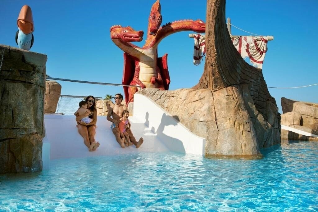 Фотография Iberostar Waves Royal Andalus 4*