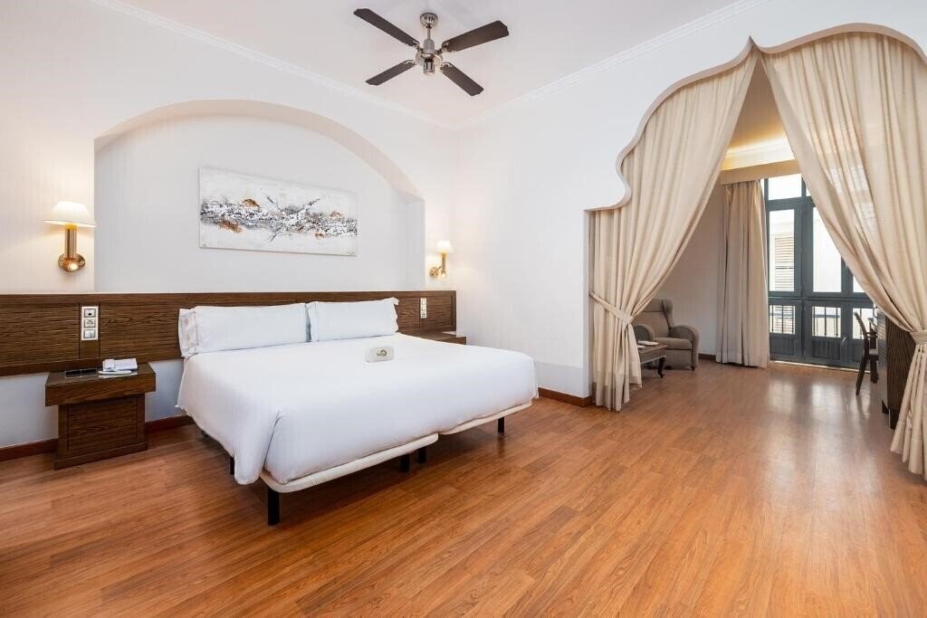 Картинка Senator Cadiz SPA 4*