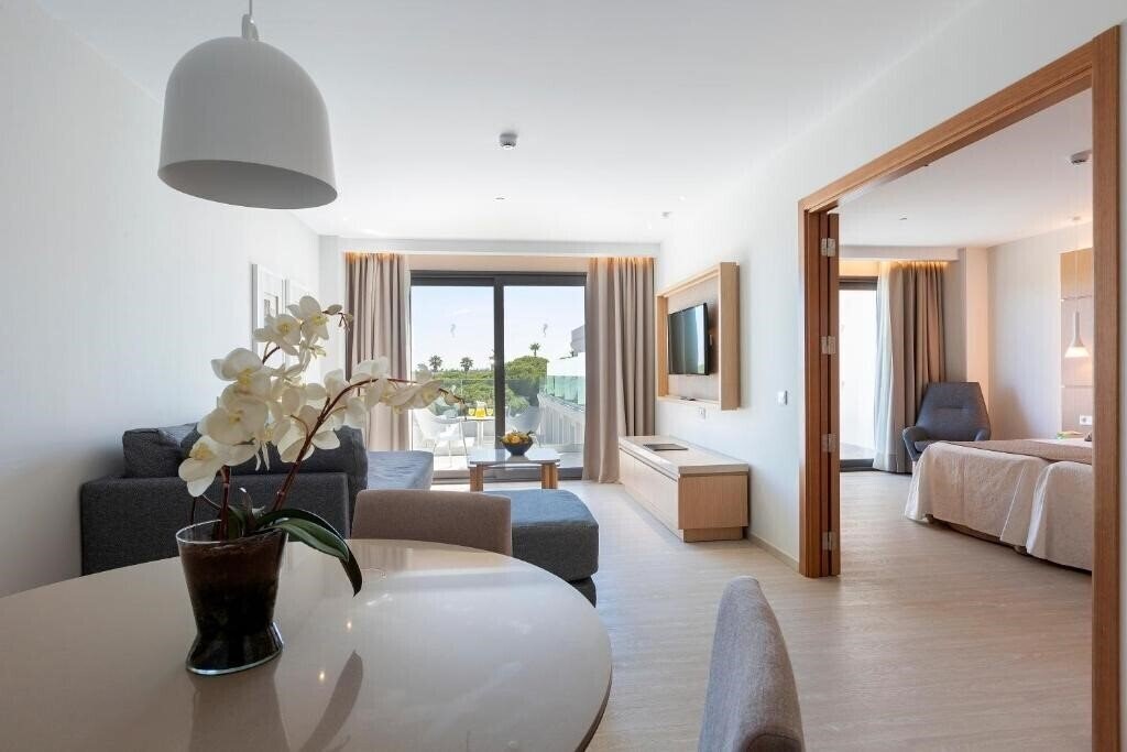 Фото Hipotels Barrosa Park 4*