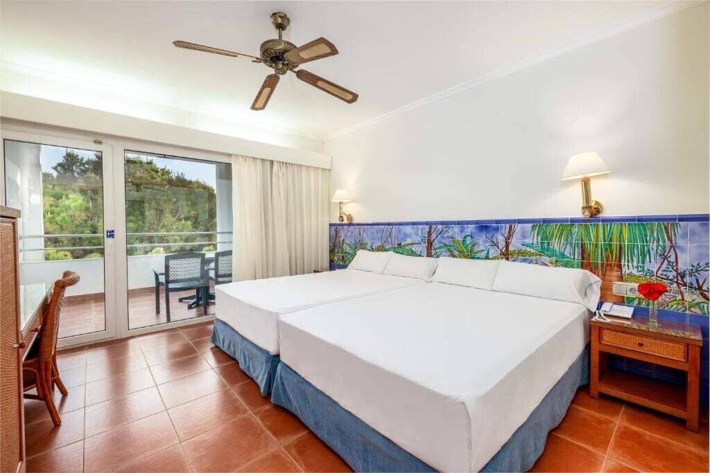 Фото Playacartaya SPA 4*