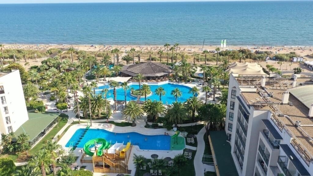 Отель Estival Islantilla 4*