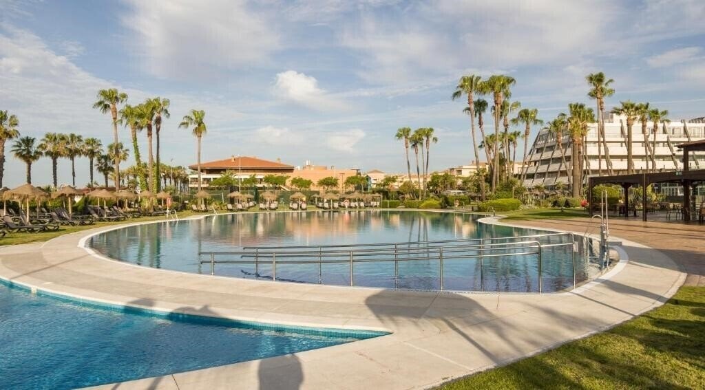 Фотография Ilunion Islantilla (ex. Confortel Islantilla) 4*