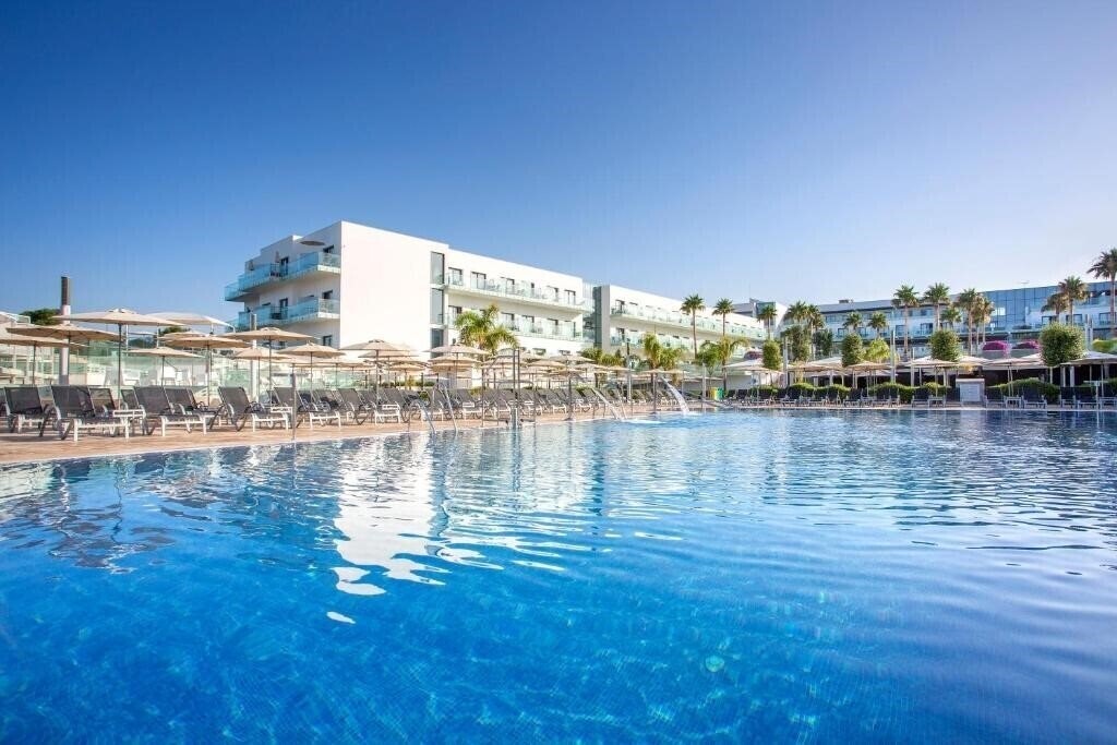 Картинка Hipotels Gran Conil & SPA 4*