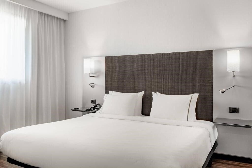 Изображение AC Hotel by Marriott Algeciras 4*