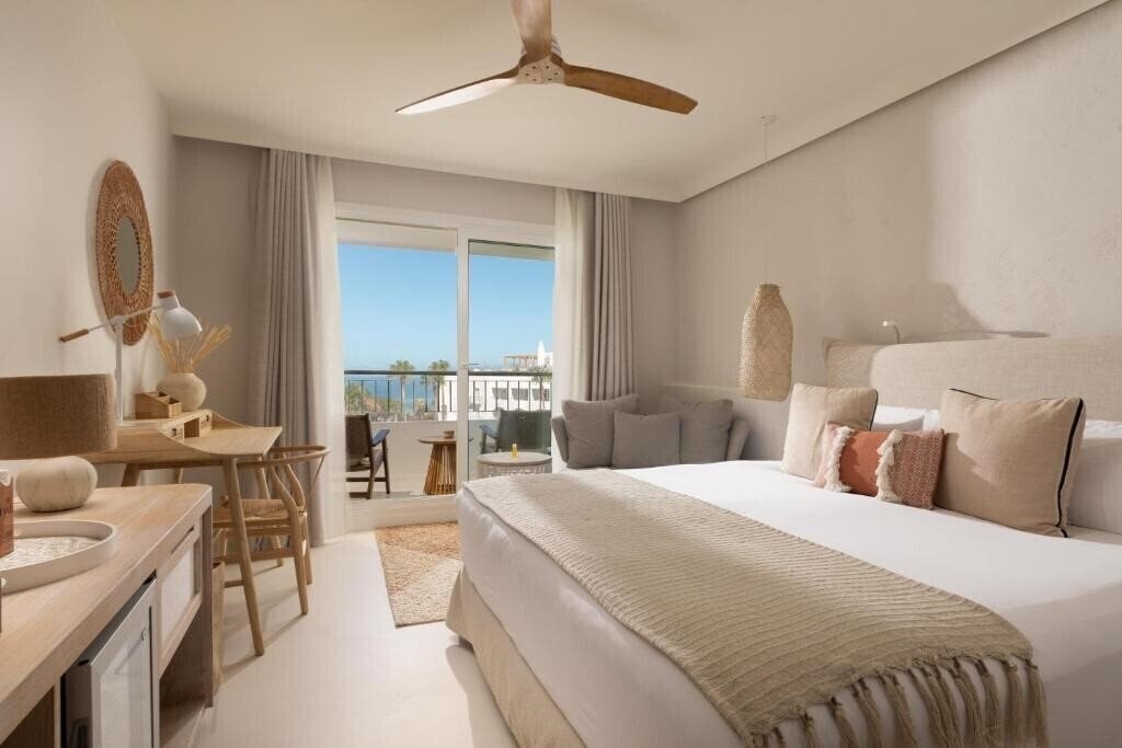 Изображение Daia Slow Beach Hotel Conil (Adults Only 16+) 5*