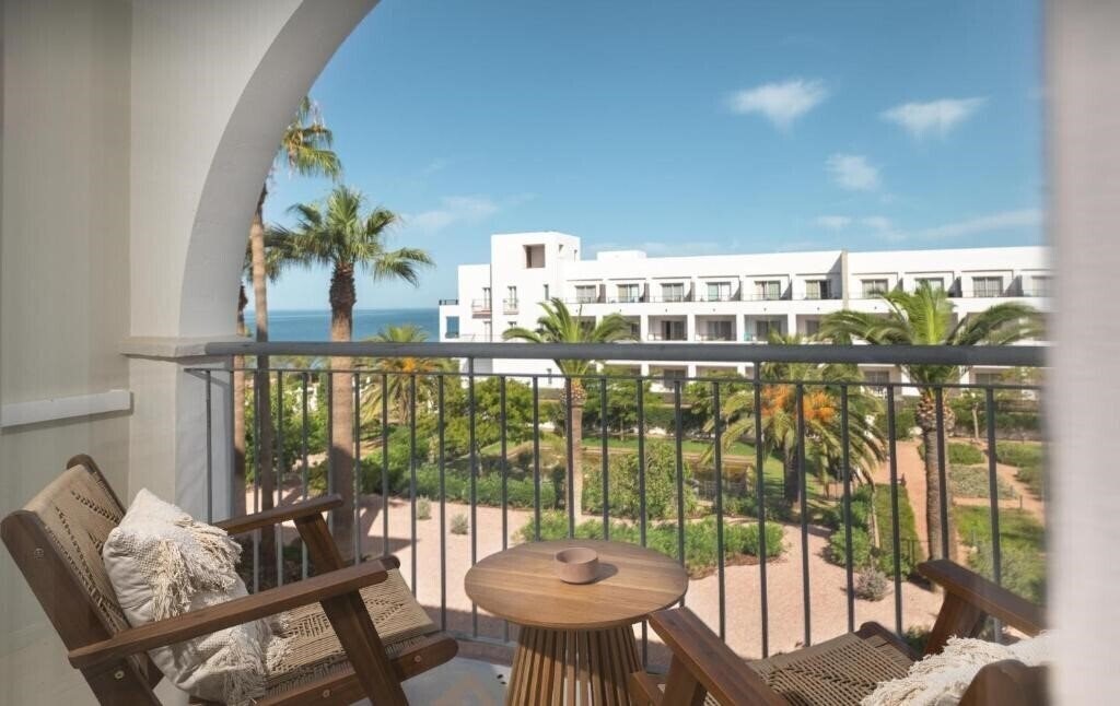 Картинка Daia Slow Beach Hotel Conil (Adults Only 16+) 5*