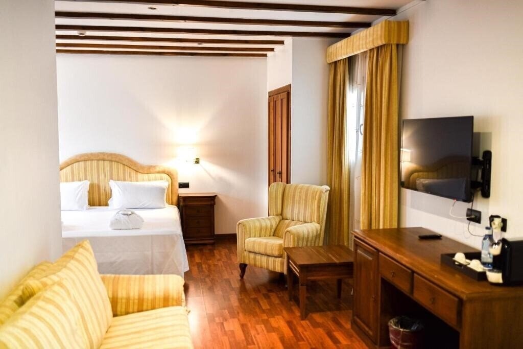 Фото The Place Bodega Real by ALEGRIA 4*