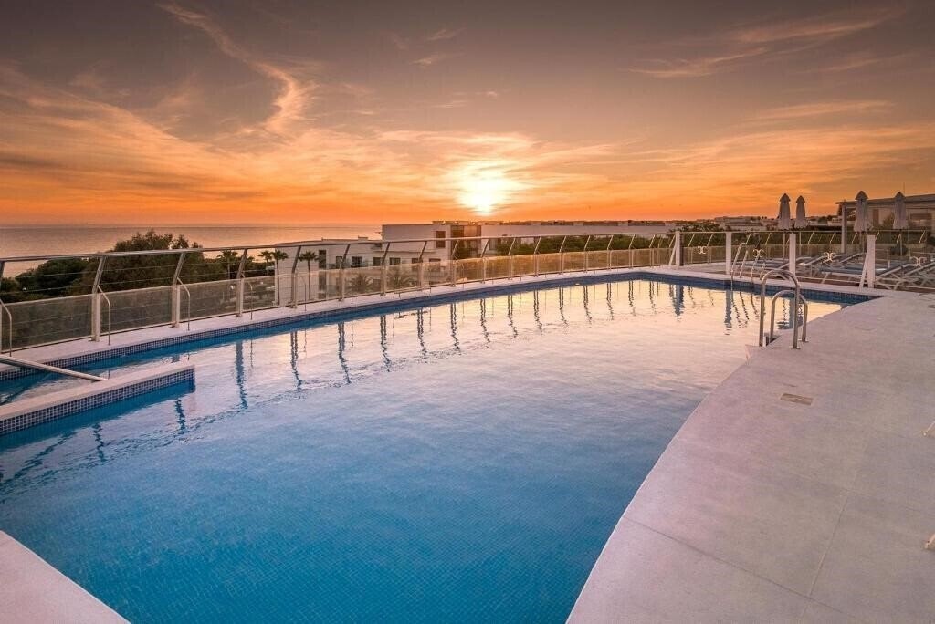 Фотографія Fuerte Conil Resort 4*