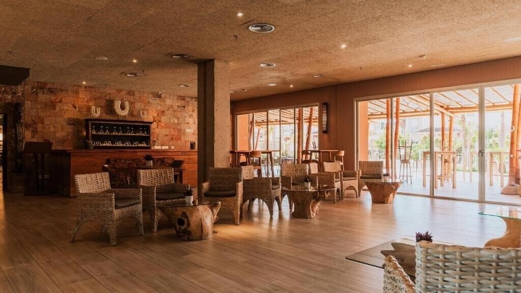 Картинка Tarifa Lances 4*