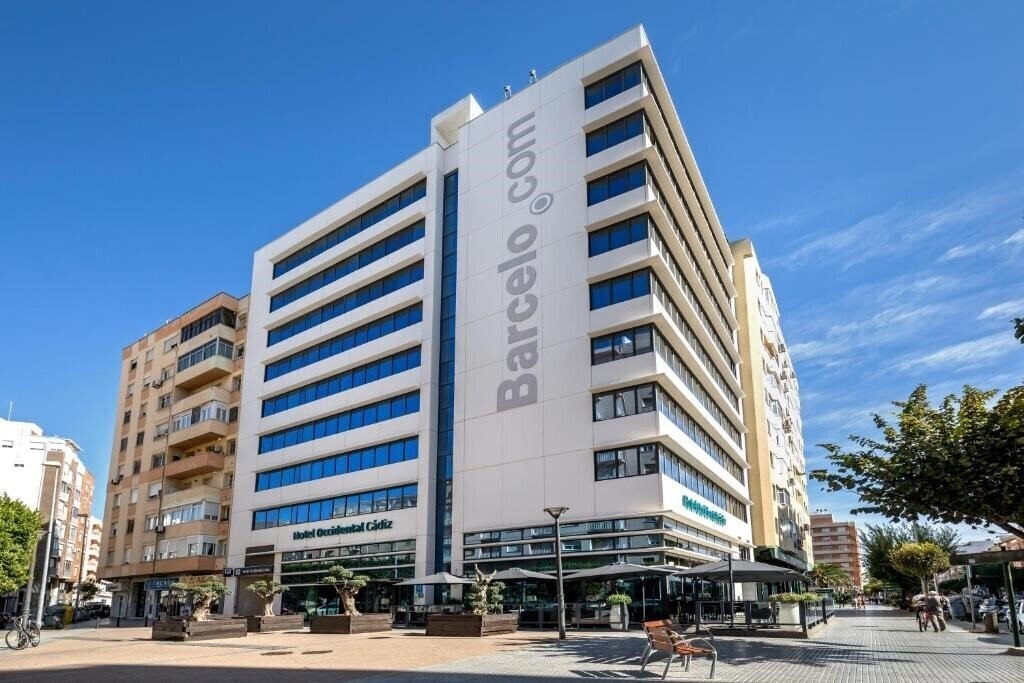 Готель Occidental Cadiz 4*