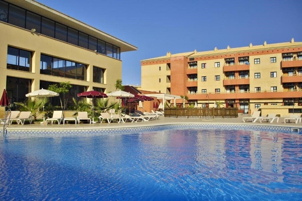 Готель Leo Punta Umbria Appartments 3*