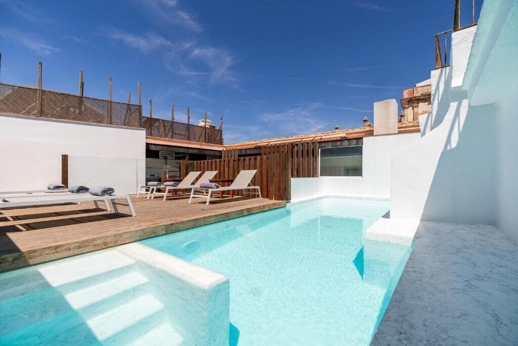 Готель Hotel Aristoy 3*