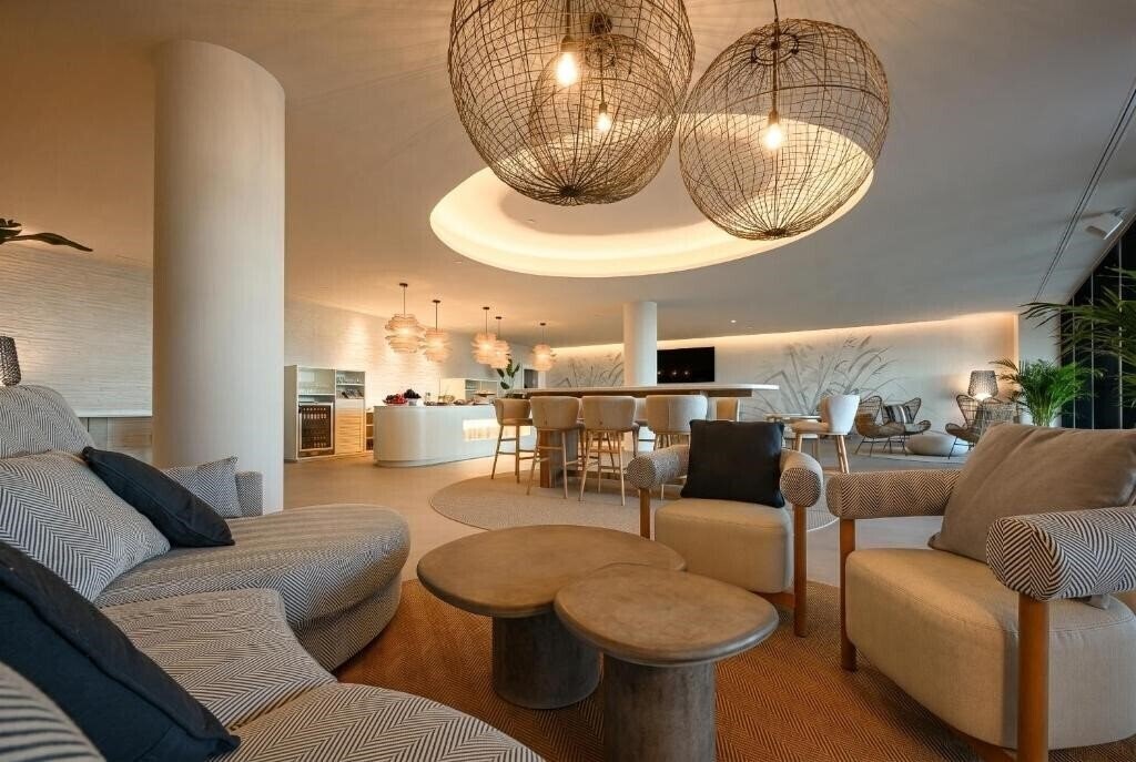 Картинка Amare Beach Hotel Sancti Petri 4*
