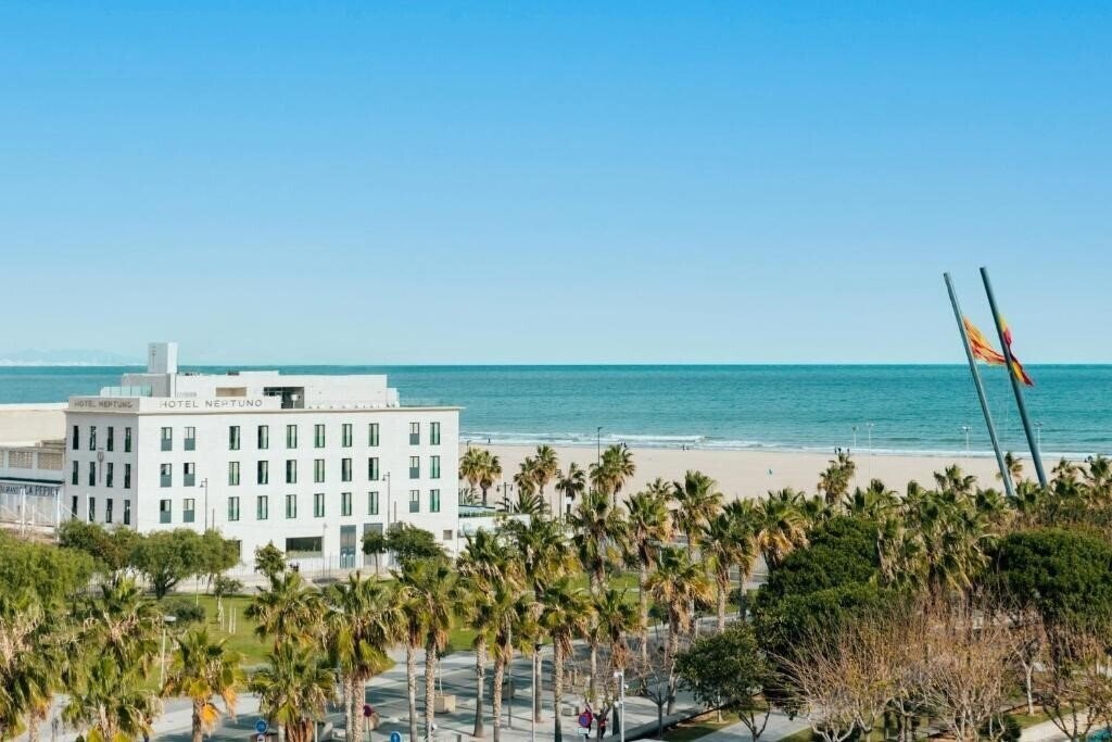 Фото Hotel Neptuno Valencia 4*
