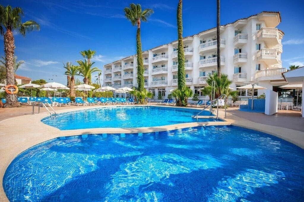 Готель Servigroup Romana 3*