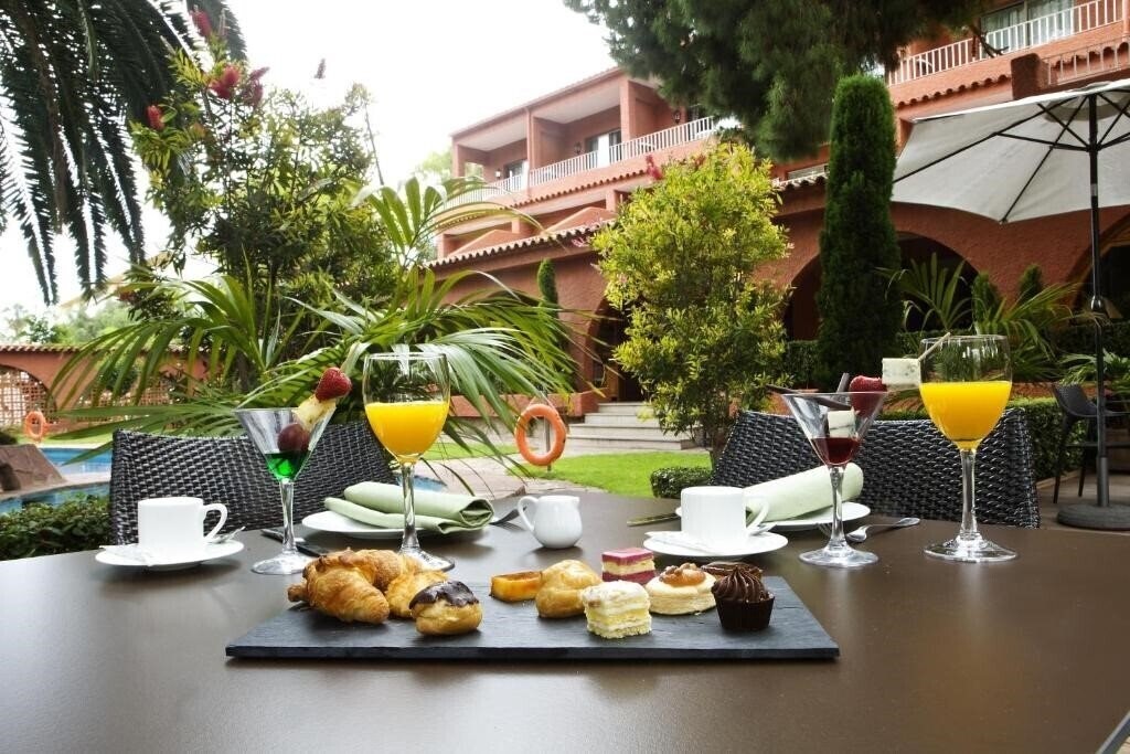 Картинка Intelier Bonaire 4*