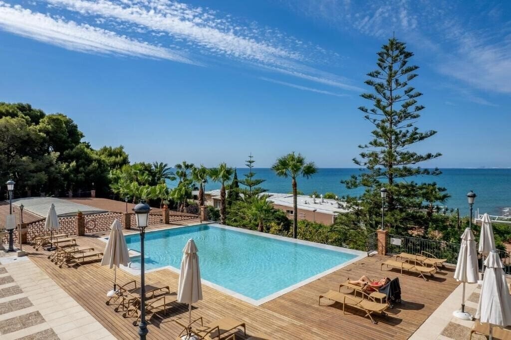 Отель Palasiet Wellness Clinic & Thalasso 4*