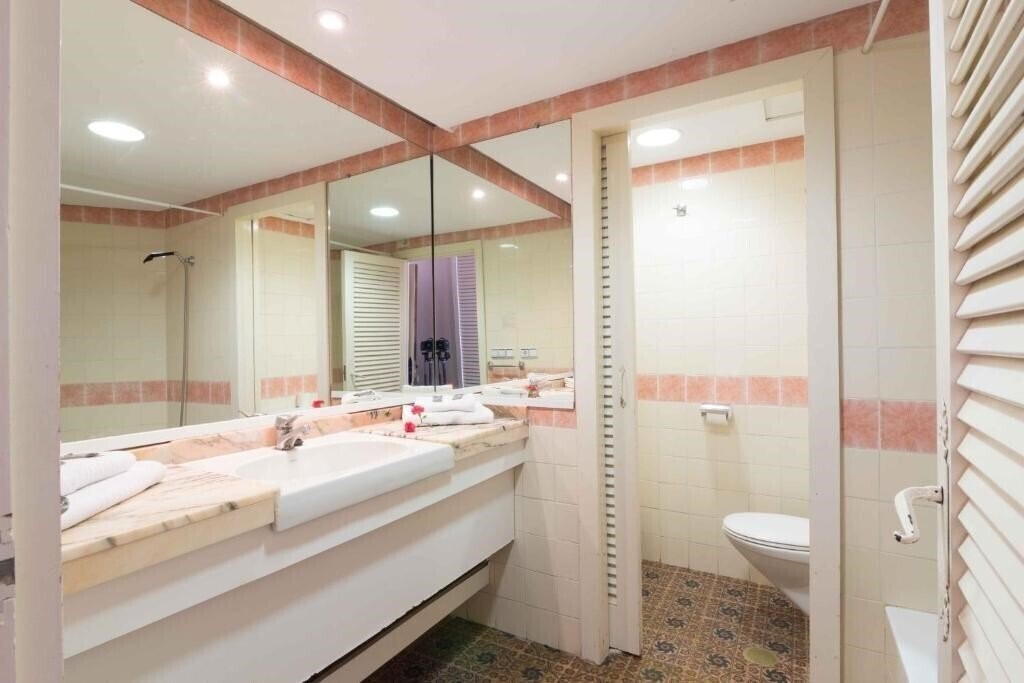 Фотографія Complejo Euhostal 2*