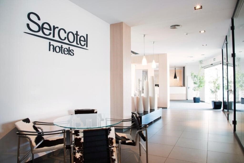 Отель Sercotel Hotel Plana Parc 3*