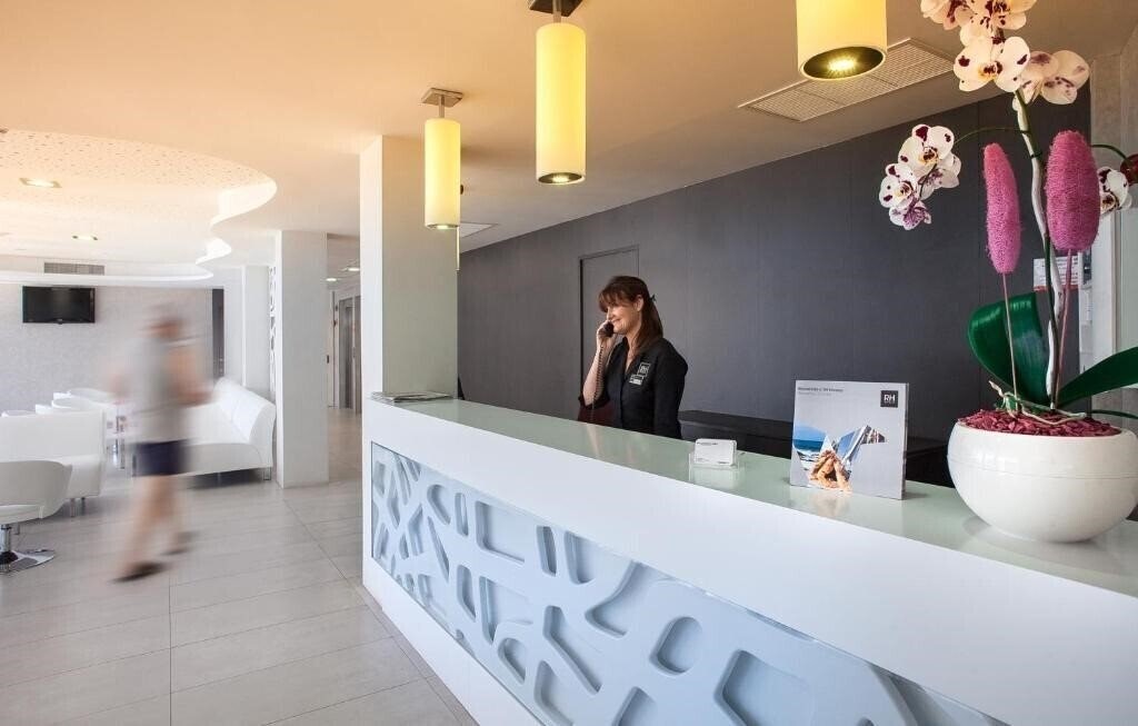 Картинка RH Vinaros Aura 4*