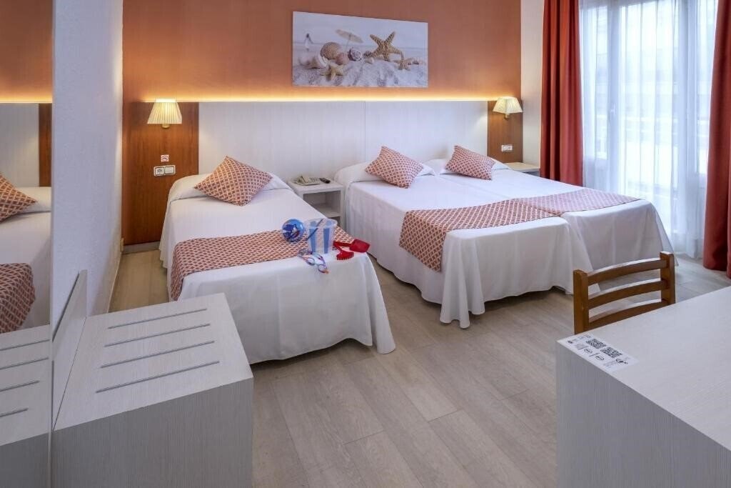 Фото Balmes Calella 3*