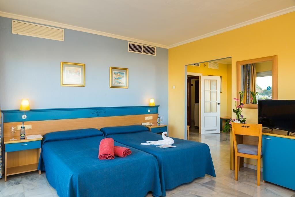 Фотографія Hotel Roc Costa Park 4*