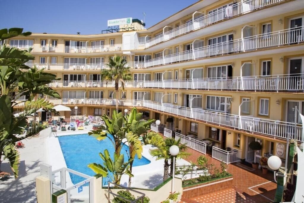Готель Apartamentos Ecuador Torremolinos 2*