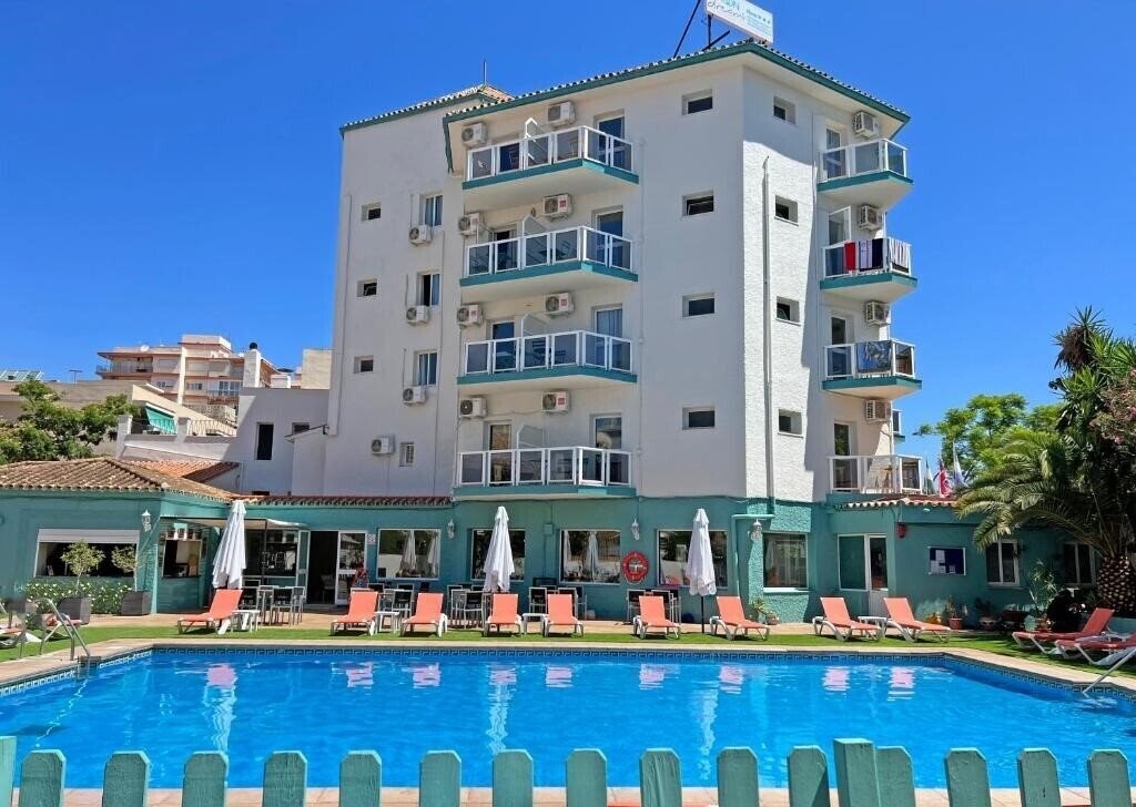 Готель Itaca Fuengirola 3*
