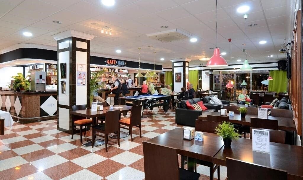 Зображення Apartamentos Nuria Sol 3*