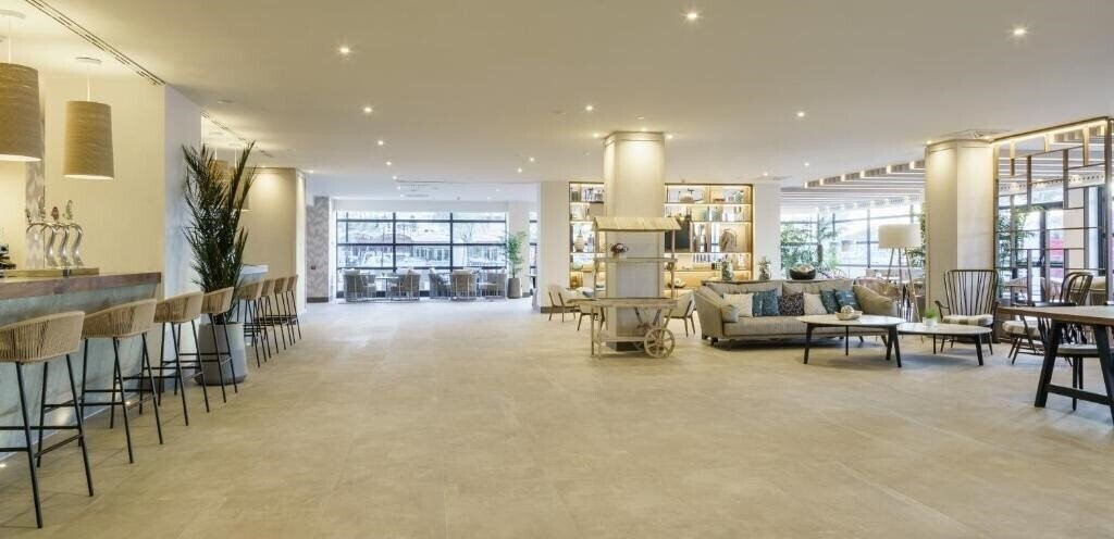 Фотографія Ilunion Fuengirola 4*