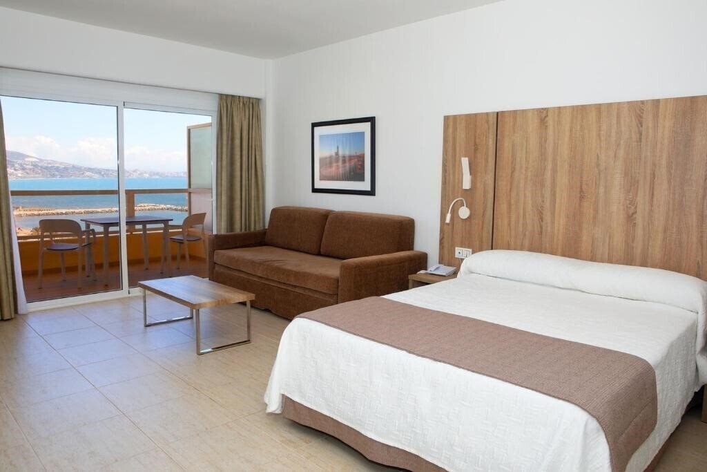 Фото Pyr Fuengirola Apts апартаменты